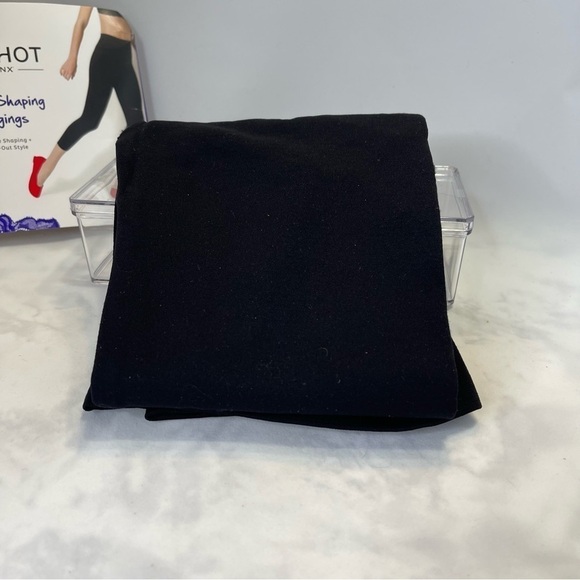 Red Hot Spanx Shaping Leggings Calf-length Pull-onHigh-rise Small Black - Picture 3 of 9